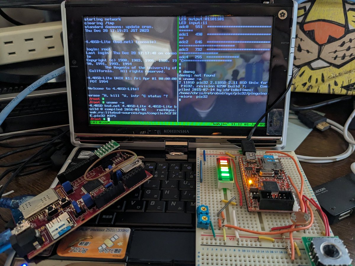 610t's tweet photo. #osc24os の展示の準備。
#RetroBSD と #LiteBSD 。
ってか、発表練習しろよ… https://t.co/CK6jmbp1wf