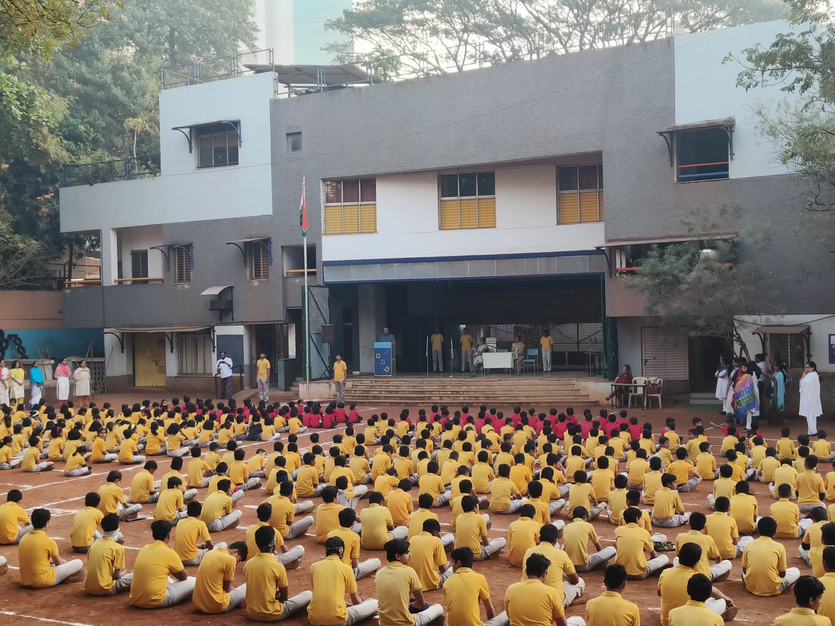 prachee_ps's tweet image. #sarangyadwadkar speaks about #river #riverfrontdevelopment #RFD and introduces students to the dream of clean #Rivers #RepublicDay2024 #HappyRepublicDay #Pune #aksharnandan @VetalTekdi