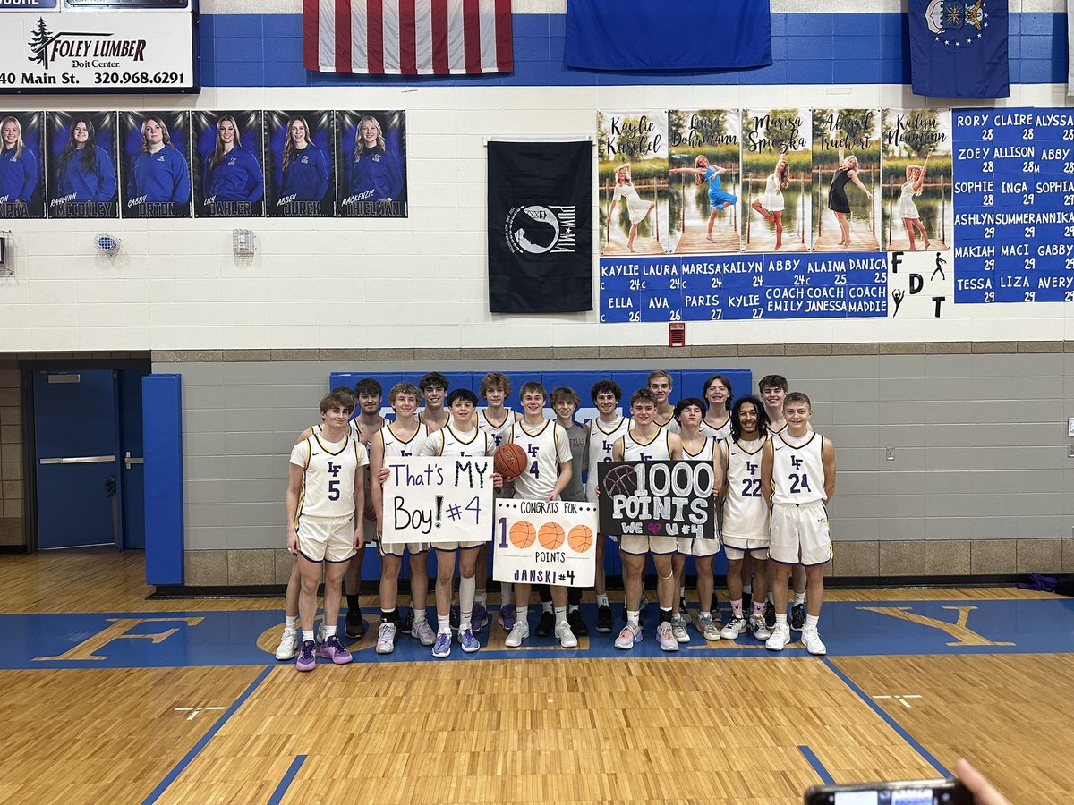 Congratulations to Jaxon Janski on his milestone!!  Flyers defeated #10 ranked Foley 63-47.