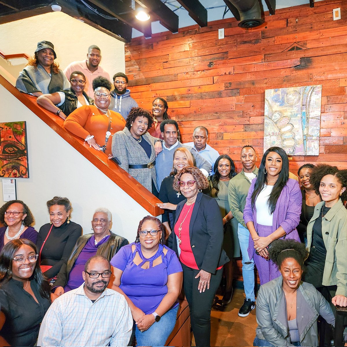 I can never say thank you enough for my supporters, family, and friends. 💜🩵 They are the driving force behind my campaign. This is a grassroots, people-powered campaign, &amp;for this I am forever grateful. THANK YOU!
#Bess4HCTX #HarrisCounty #TaxAssessor #VoterRegistrar #Democrat