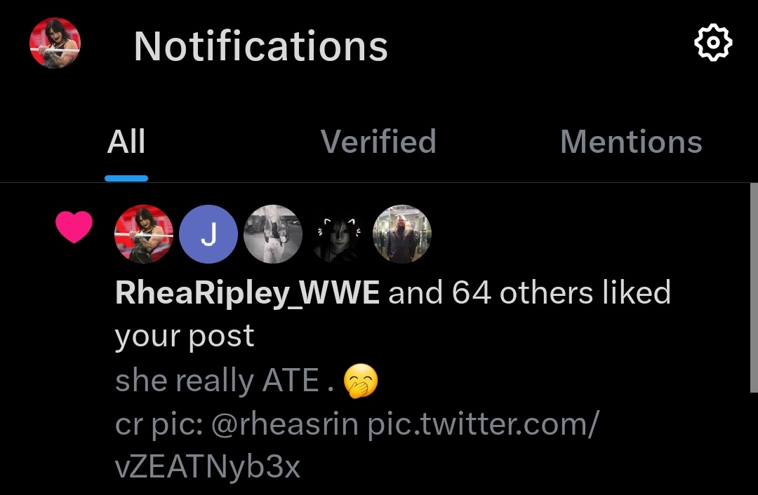 RHEAMIMAMI's tweet image. IM CRIYING SO MUCH , ITS REAL FINALLY 😭🖤 MY GOD RHEA I LOVE YOU , YOU MAKE ME HAPPY EVERY DAY. IM DIYINGGGGG