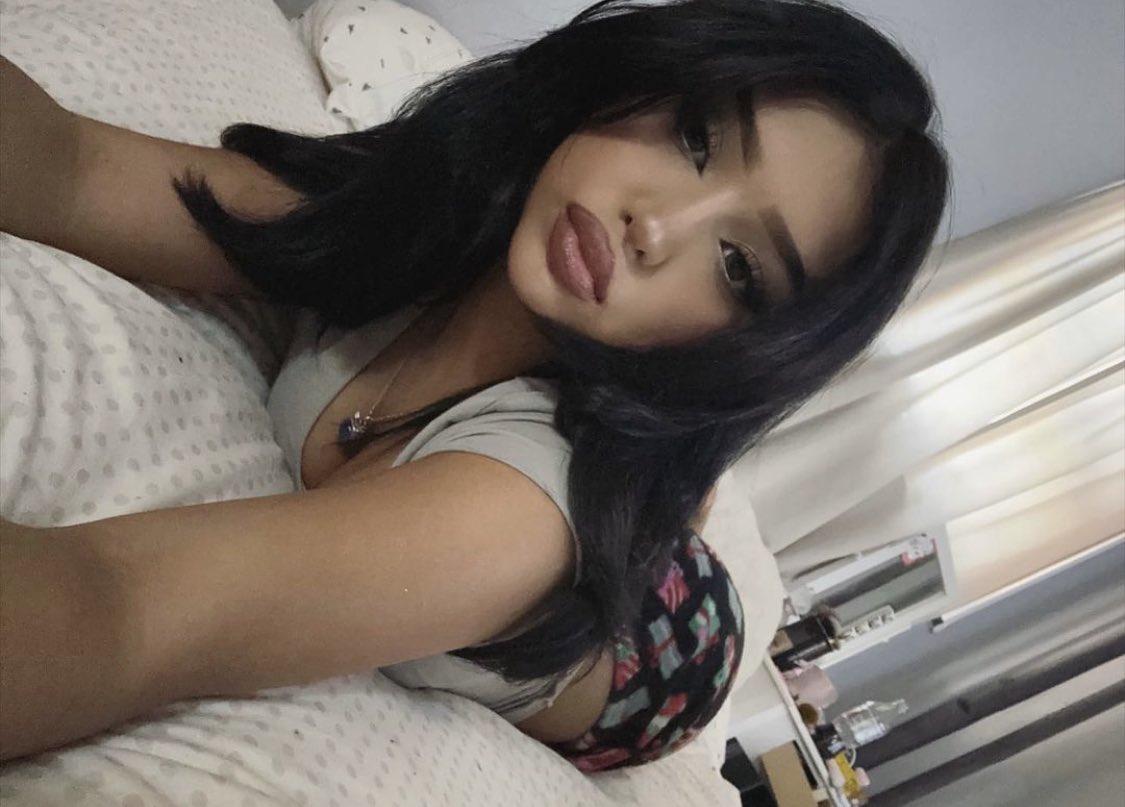 anyone need a cock draining session ? #nsfwtwt #sellingcontent #buyingcontent