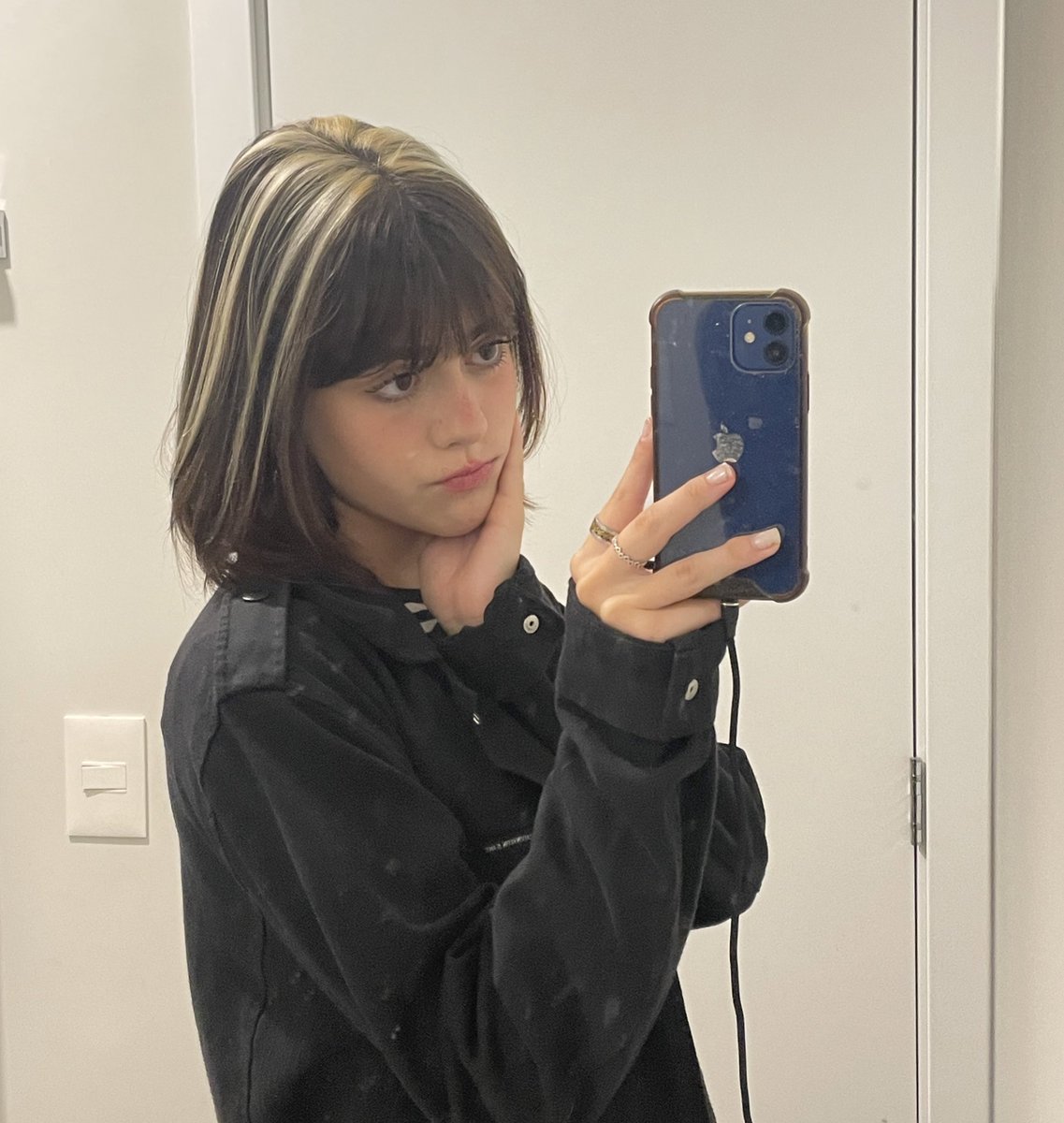 angel(a) tweet media