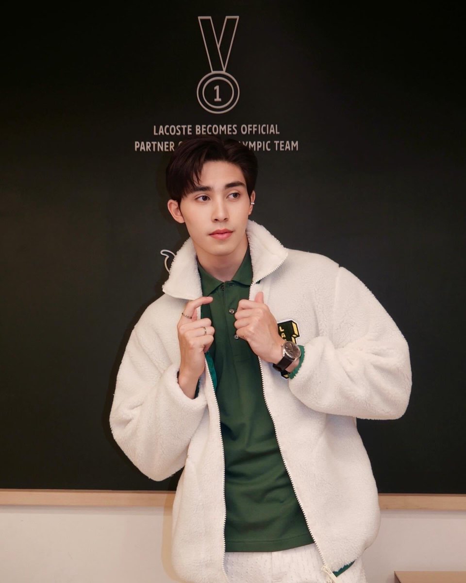 ryan_panyaFC's tweet photo. High school boy 🐊 มาแบบนี้หล่อไม่ไหว😍

#Lacoste #Lacosteeyewear #Lacostethailand #Eyelinkvision #Ryanpanya #ryanpanya_mcshane https://t.co/146Kf1hGN4