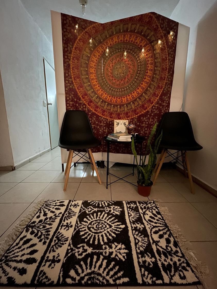 Gaby instagram.com/p/C2jLza8O9ud/…