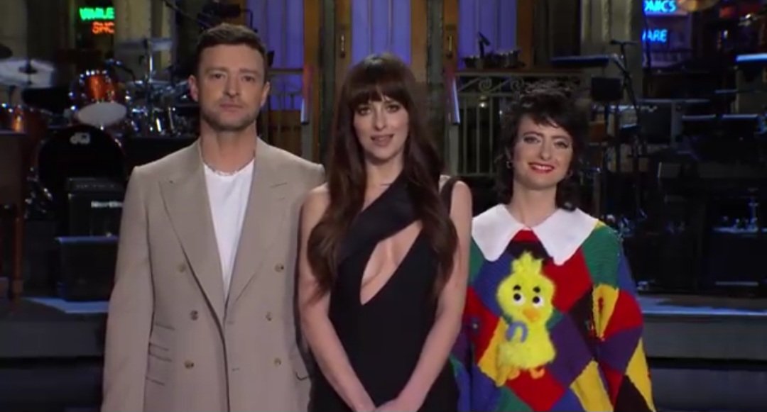 <a href="/DaveMcNamee3000/">7/11 Truther</a> <a href="/bethbourdon/">beth</a> I found Porch