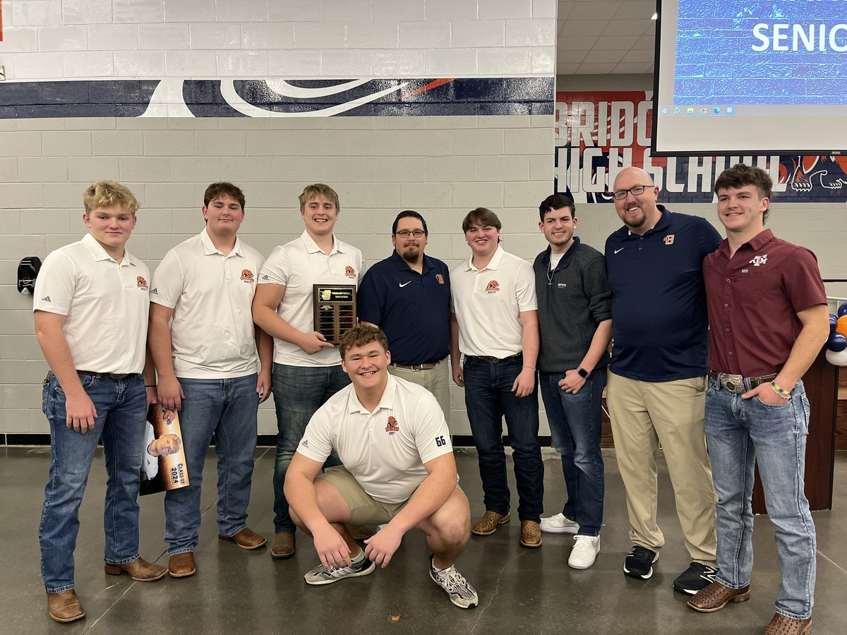 Great group of football players, even better group of people. Loved celebrating these guys one last time tonight. You guys are always welcome back in the OL room! @CoachBarrettBHS @BridgelandFB