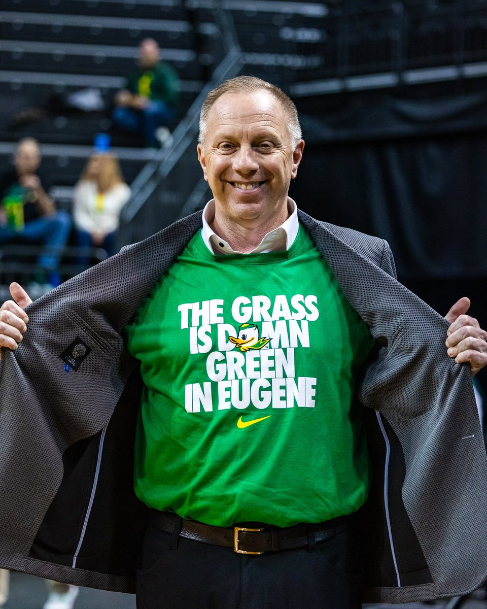 Rob Mullens knows something your school’s AD doesn’t #GoDucks <a href="/uoregon/">University of Oregon</a> 🦆