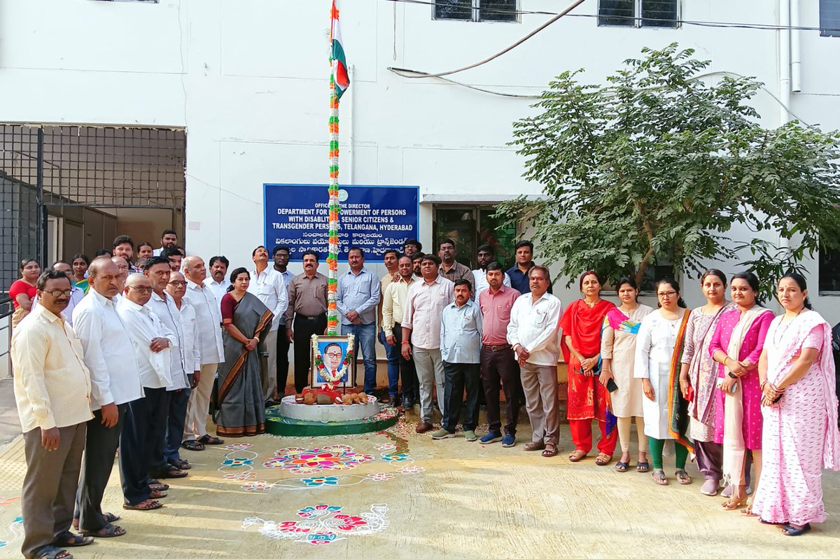 On the occasion of #75thRepublicDay The National Flag was unfurled at O/o Director,Department for Empowerment of Persons with Dsiabilities,Senior Citizens&Transgender Persons, Hyderabad. #75thRepublicDay #JaiHind #RepublicDay2024 @TelanganaCMO @Bhatti_Mallu @seethakkaMLA