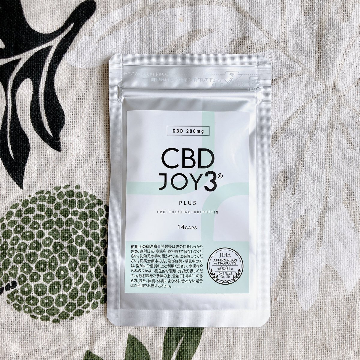 pikachan_1225's tweet photo. コエタスのモニターキャンペーンでもらった CBD JOY3 PLUS についてのレビューです。
液体よりも楽✨️
スポイトだとばらつきがでるし、持ち運び中にこぼれる可能性もあるので💦
#コエタス #PR #cbdjoy3plus #くつろぎタイム #リラックス #うつ病 #ストレス社会 #自律神経 https://t.co/FkBG3Wtx53