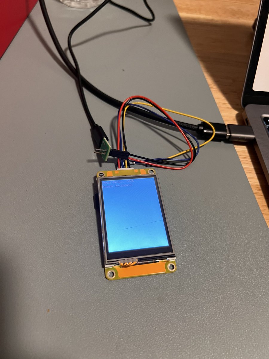 Vin��cius tweet media