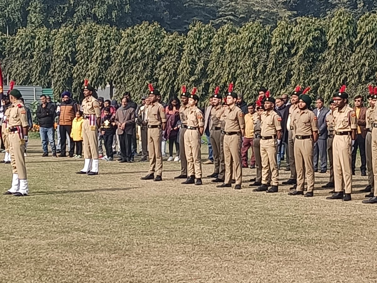 CSIR-CSIO (@csir_csio) on Twitter photo Happy 75th Republic Day, <a href="/CSIR_CSIO/">CSIR-CSIO</a>! 🇮🇳 Celebrating a legacy of innovation and scientific excellence. May the spirit of progress continue to illuminate your path towards a brighter future. #RepublicDay #75thRepublicDay <a href="/CSIR_IND/">CSIR, India</a> <a href="/DrNKalaiselvi/">N Kalaiselvi</a> <a href="/PMOIndia/">PMO India</a> <a href="/DrJitendraSingh/">Dr Jitendra Singh</a> Happy 75th Republic Day, <a href="/CSIR_CSIO/">CSIR-CSIO</a>! 🇮🇳 Celebrating a legacy of innovation and scientific excellence. May the spirit of progress continue to illuminate your path towards a brighter future. #RepublicDay #75thRepublicDay <a href="/CSIR_IND/">CSIR, India</a> <a href="/DrNKalaiselvi/">N Kalaiselvi</a> <a href="/PMOIndia/">PMO India</a> <a href="/DrJitendraSingh/">Dr Jitendra Singh</a>