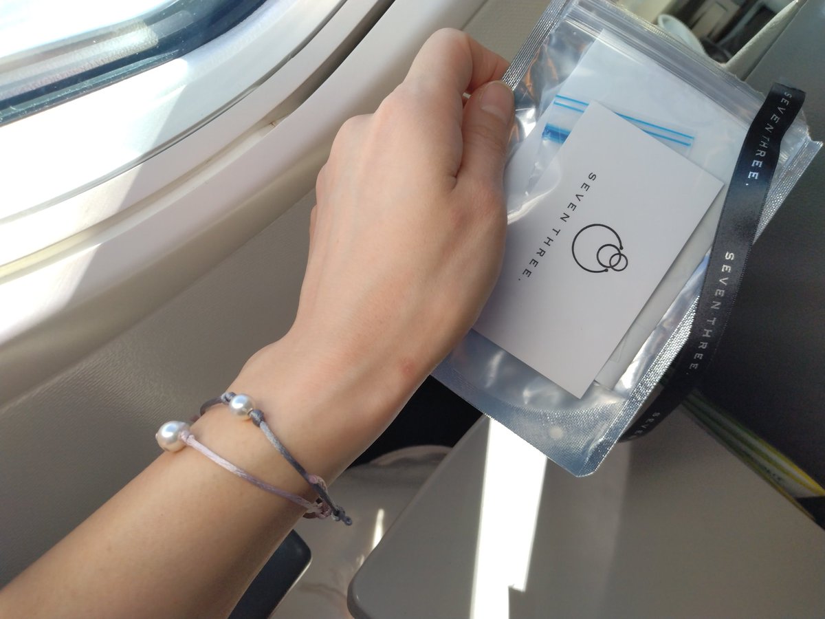 563music's tweet image. 順調に移動中🙌
移動時間を有効活用
めっちゃ不器用でも出来たー😊
やっぱ好きな色🩷🩶
丁寧に手書きメッセージまで入ってた🥹
#THREESEVEN
#サンブンノナナ
#チャリティー