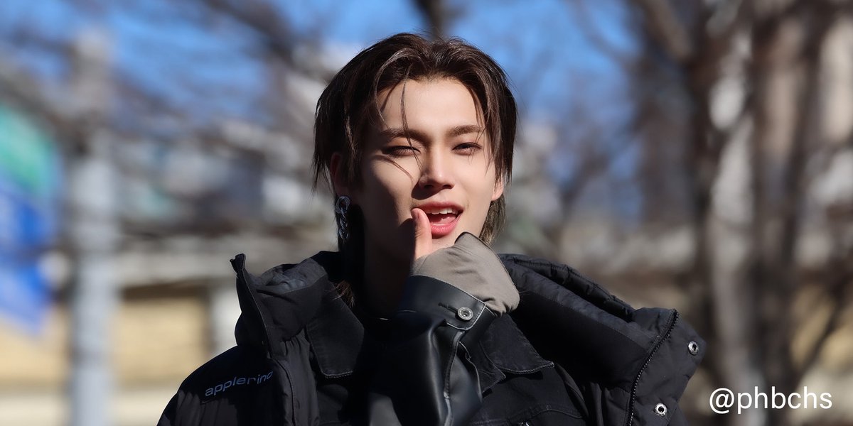phbchs's tweet photo. 240125 엠카 미니팬미팅　

Sweet Venom

#이븐 #EVNNE
#박한빈 #PARKHANBIN https://t.co/wYjT9os5tm