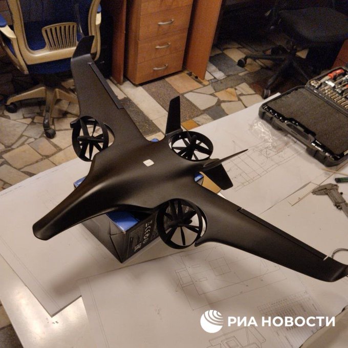 UAVs in Russian Armed Forces: News #3 - Page 6 GEvt2hxWEAAgkXi?format=jpg&name=small