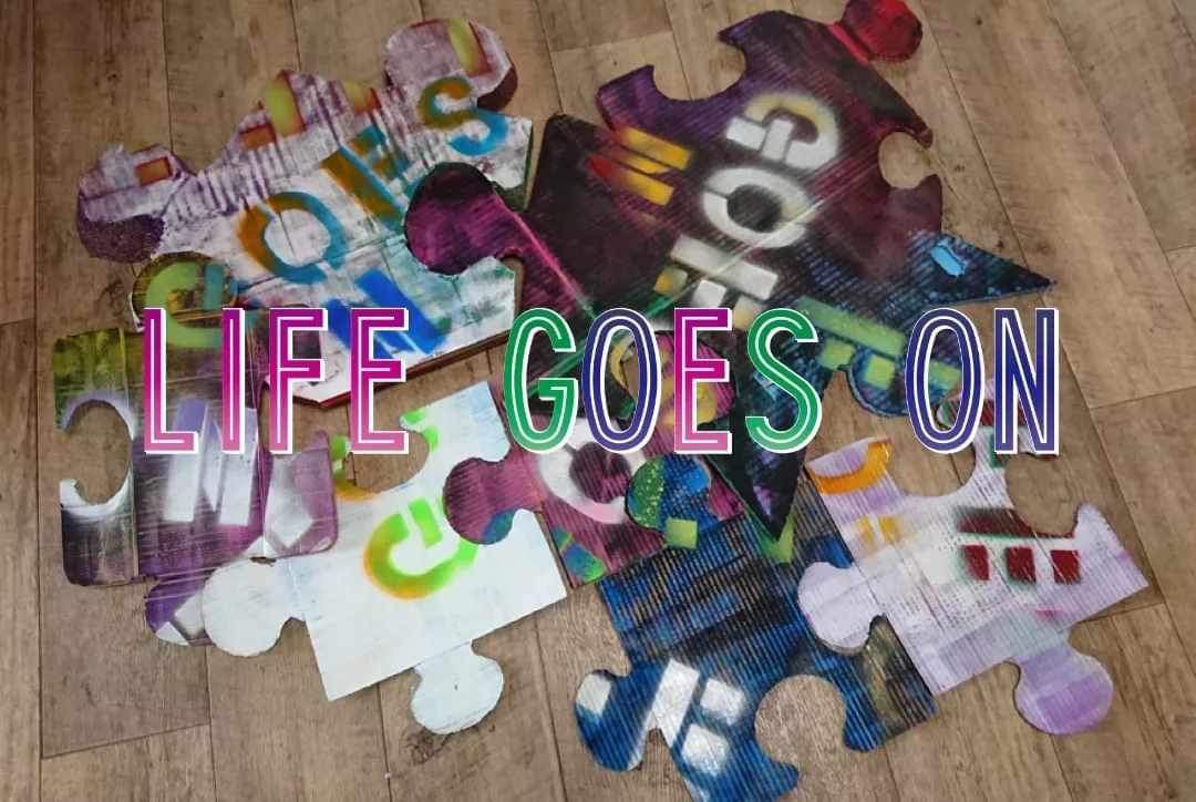 conflictable's tweet photo. 本日から作家 浅野純人さんの個展です！

浅野純人　個展

「LIFE GOES ON」

2024/1/26~2/10

18:00~0:00 日曜休廊

2月10日クロージングトーク

★1月27日(土)と2月10日(土)は15:00 OPEN！ 作家在廊です！

#日本酒 #sake #地酒 #取手 #居酒屋 #アートスペース  #��ラフトビール #ART #取手駅 https://t.co/gRvgkuEZVq