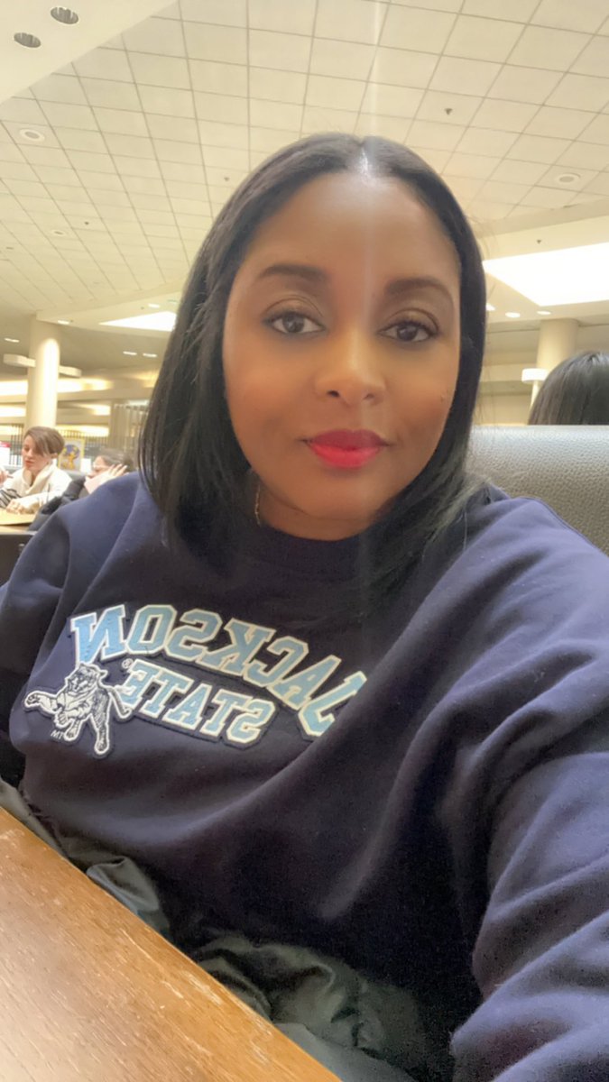 TheLSherieAlert's tweet photo. Hey Heart… Dust that off. Get that mess up off you. 

Sometimes we go through things to be reminded that God is God and He hasn’t stopped answering prayers...or delivering miracles. 

Hold on. It’s working out for your good! 💙

#TheLSherieAlert #HeyHeart #empowerment #GodGotUs https://t.co/LrLijMEHPq