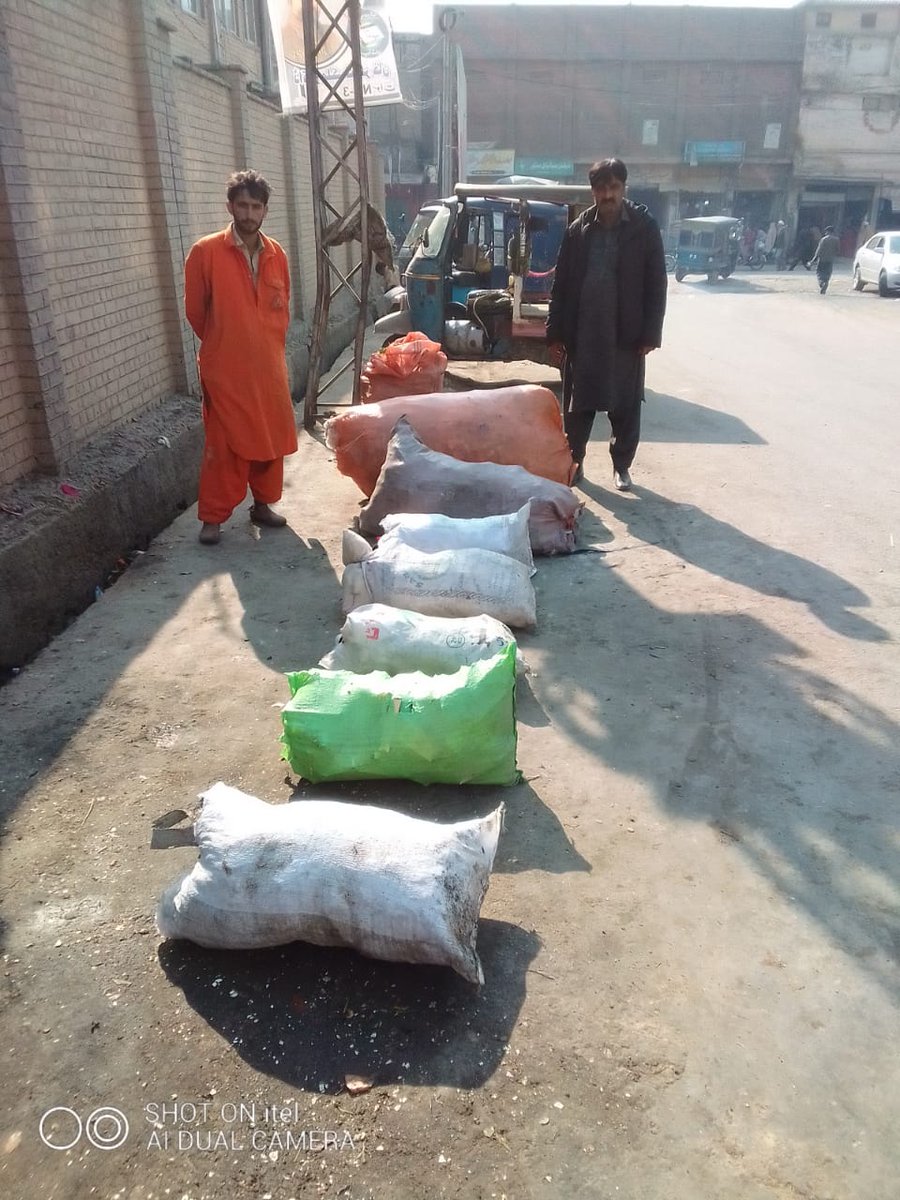 SNGPakistan's tweet photo. SNG, in collaboration with AKHMT, is providing training to the sanitation staff of WSSC Mingora and TMA Bahrain and making local communities cleaner and healthier. Waste segregation is now taking place in areas of Babuzai and Bahrain, contributing to a greener, cleaner future. https://t.co/DYHYOgK3Er