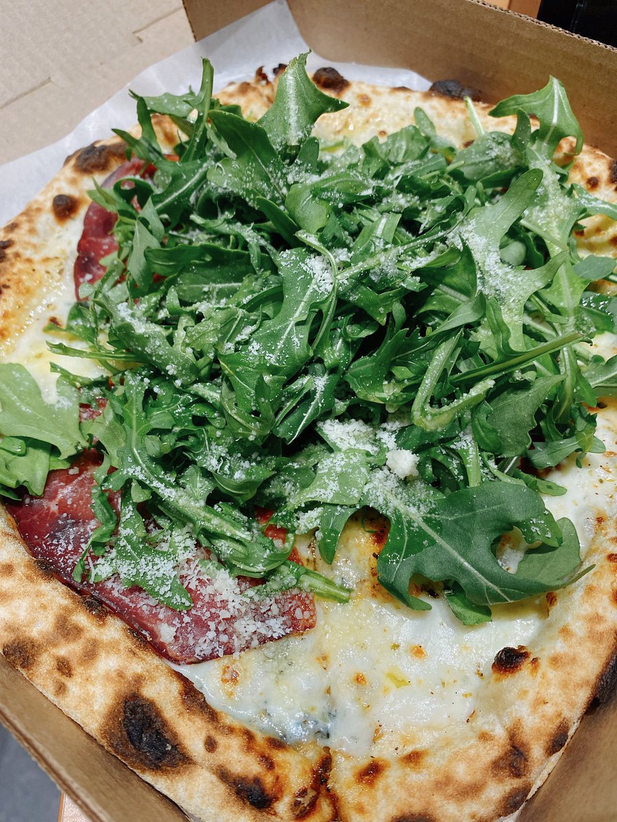 Tara Lee tweet media