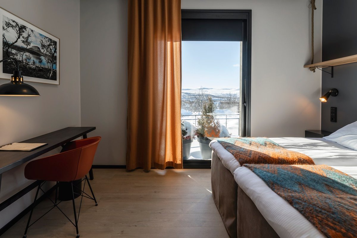 voguejp's tweet image. 冬のフィンランドでとびきりロマンティックな旅を。
trib.al/UbW2FWu