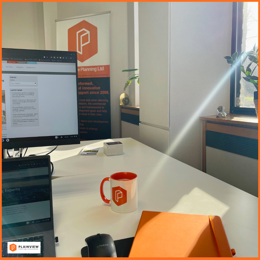 Plainview Planning Ltd (@plainviewuk) on Twitter photo Will do a full reveal once the pictures are up and we are fully unpacked but we are loving the morning light in our new office! Thank you <a href="/WatermoorPoint/">Watermoor Point</a> for the help with the move 😊 Looking forward to welcoming clients and contractors soon!
#planningconsultants #cirencester Will do a full reveal once the pictures are up and we are fully unpacked but we are loving the morning light in our new office! Thank you <a href="/WatermoorPoint/">Watermoor Point</a> for the help with the move 😊 Looking forward to welcoming clients and contractors soon!
#planningconsultants #cirencester
