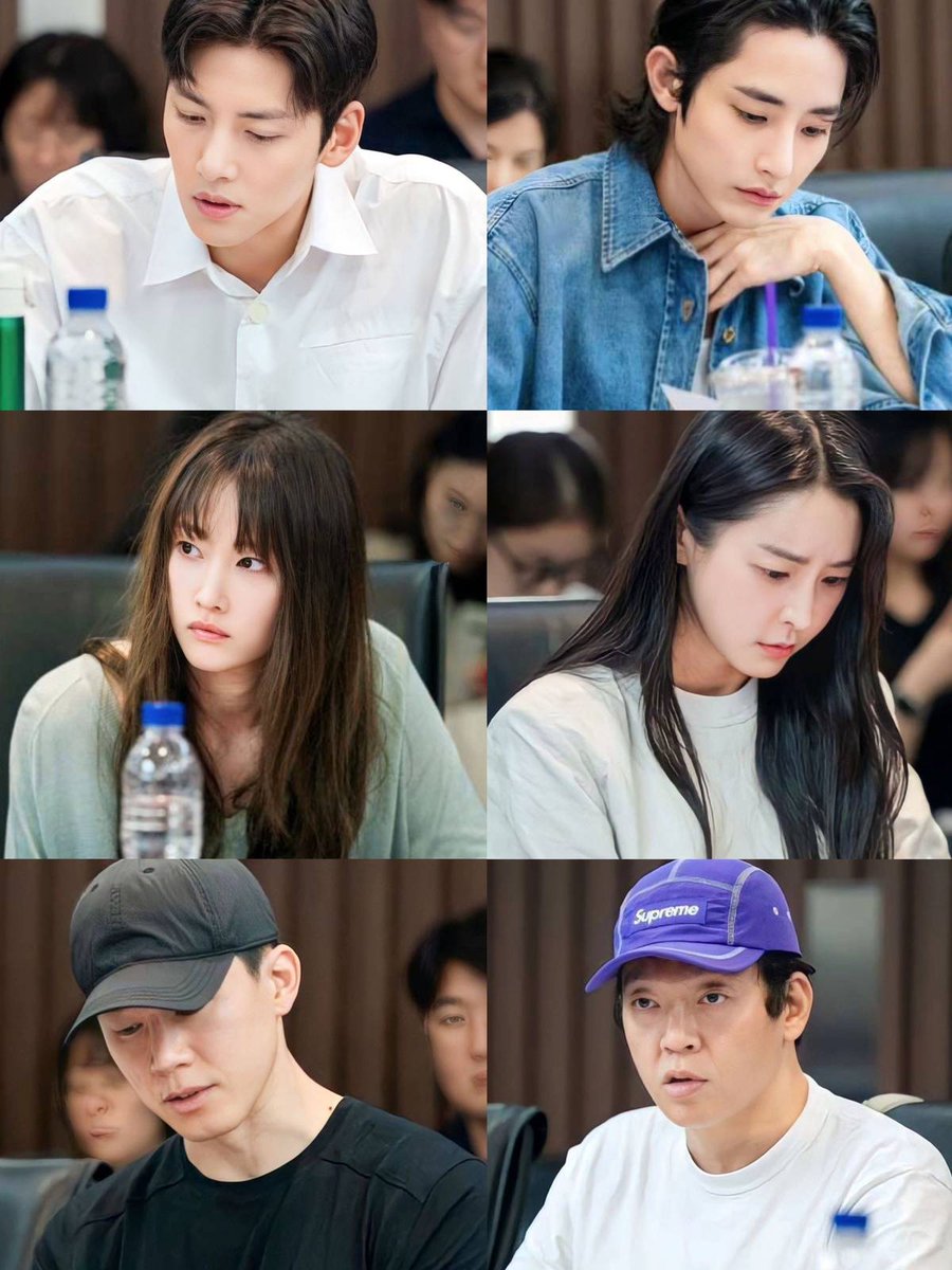 TVING historical action melodrama #QueenWoo script reading starring #JiChangWook #LeeSooHyuk #JeonJongSeo #JungYooMi #KimMuYeol #ParkJiHwan 🔥🔥🔥

Release in 2024.