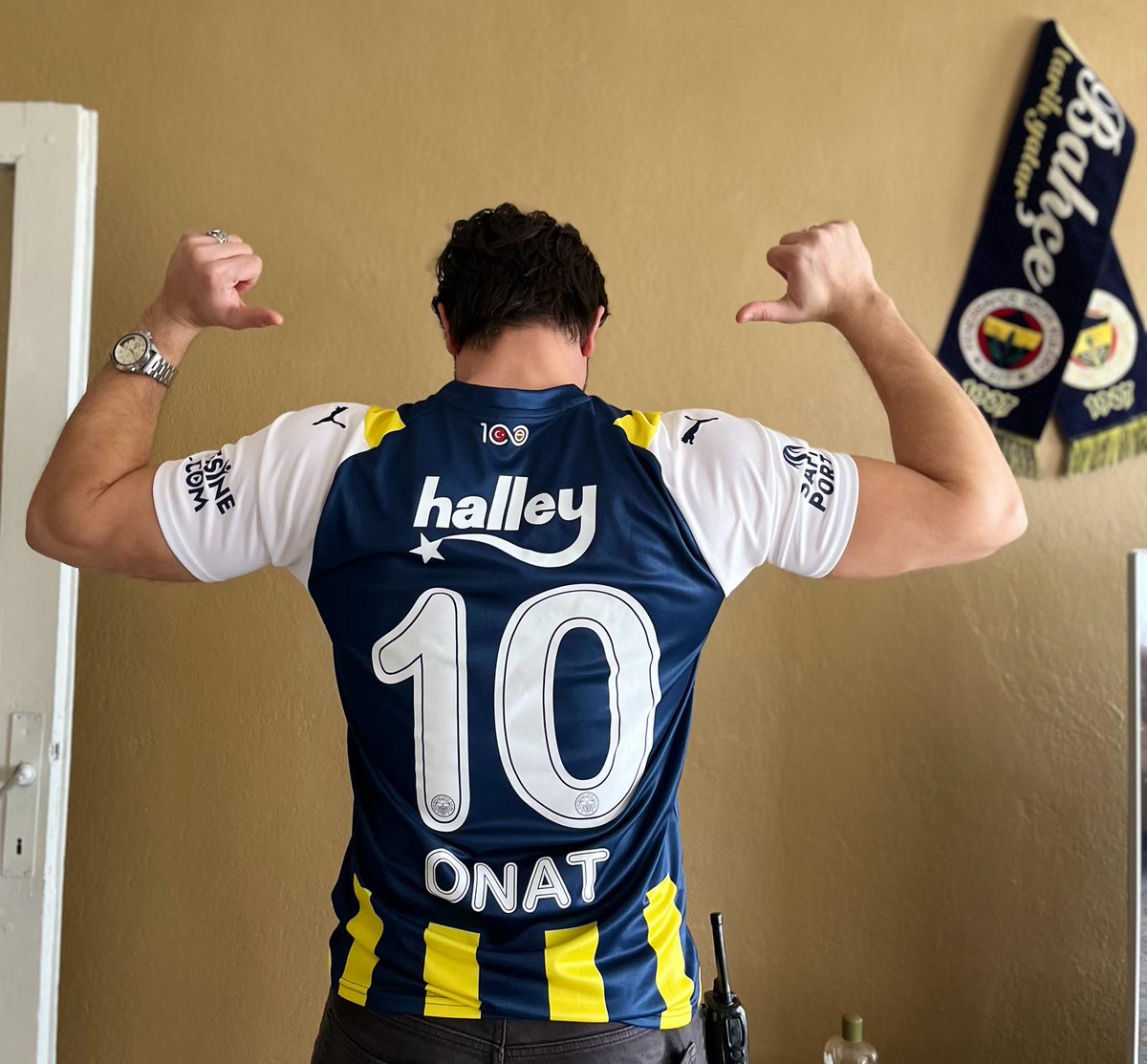 Böyle hediyeye can kurban <a href="/mistikauran/">Nihal</a>