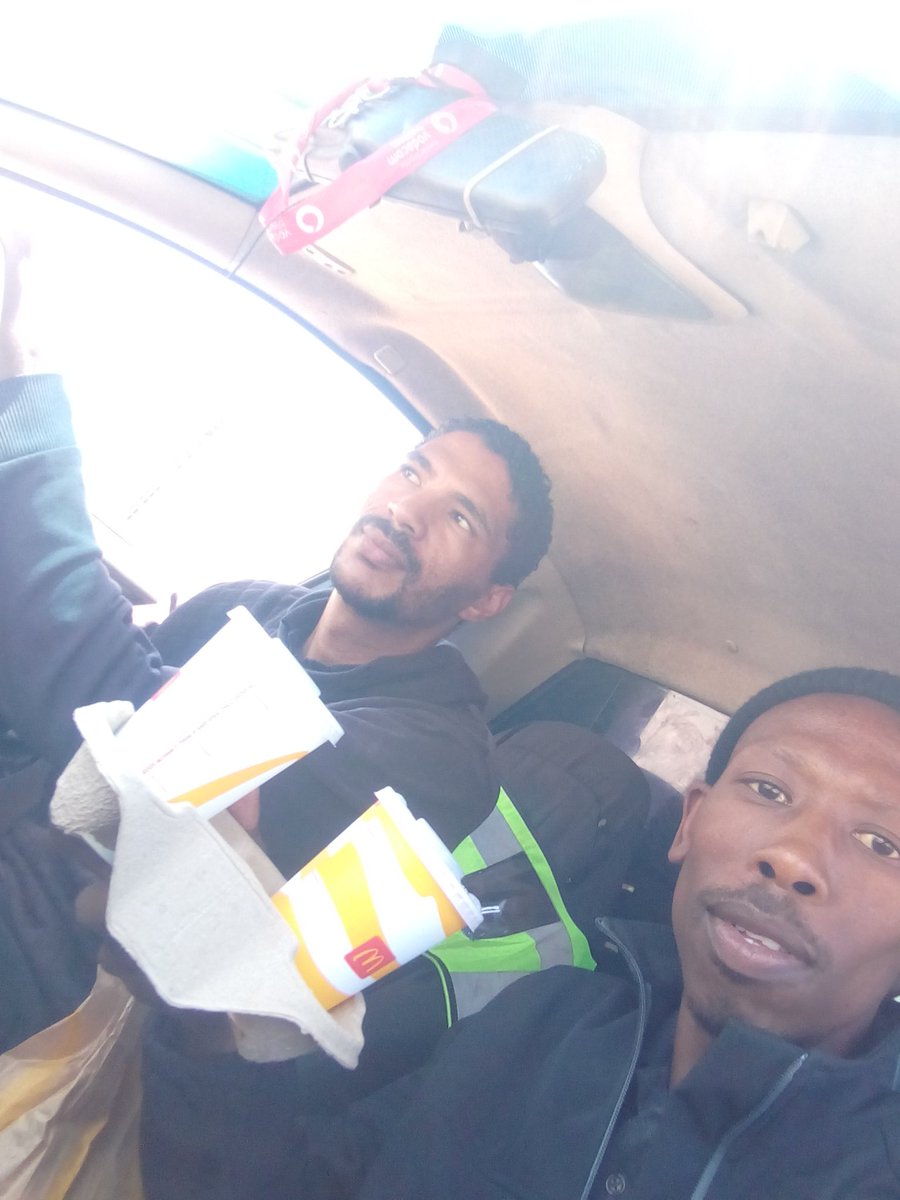 MrNKORAS's tweet image. #McDeezNazoMeals  
@yfm

#TheLunchLeague
Two man jaive