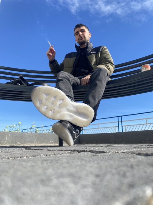 I know you want to be a $lave of my empire, but you should know that there are definite requirements<a href="/tag/footfetish"class="tags"><span>#footfetish</span></a><a href="/tag/findom"class="tags"><span>#findom</span></a><a href="/tag/straightalpha"class="tags"><span>#straightalpha</span></a>