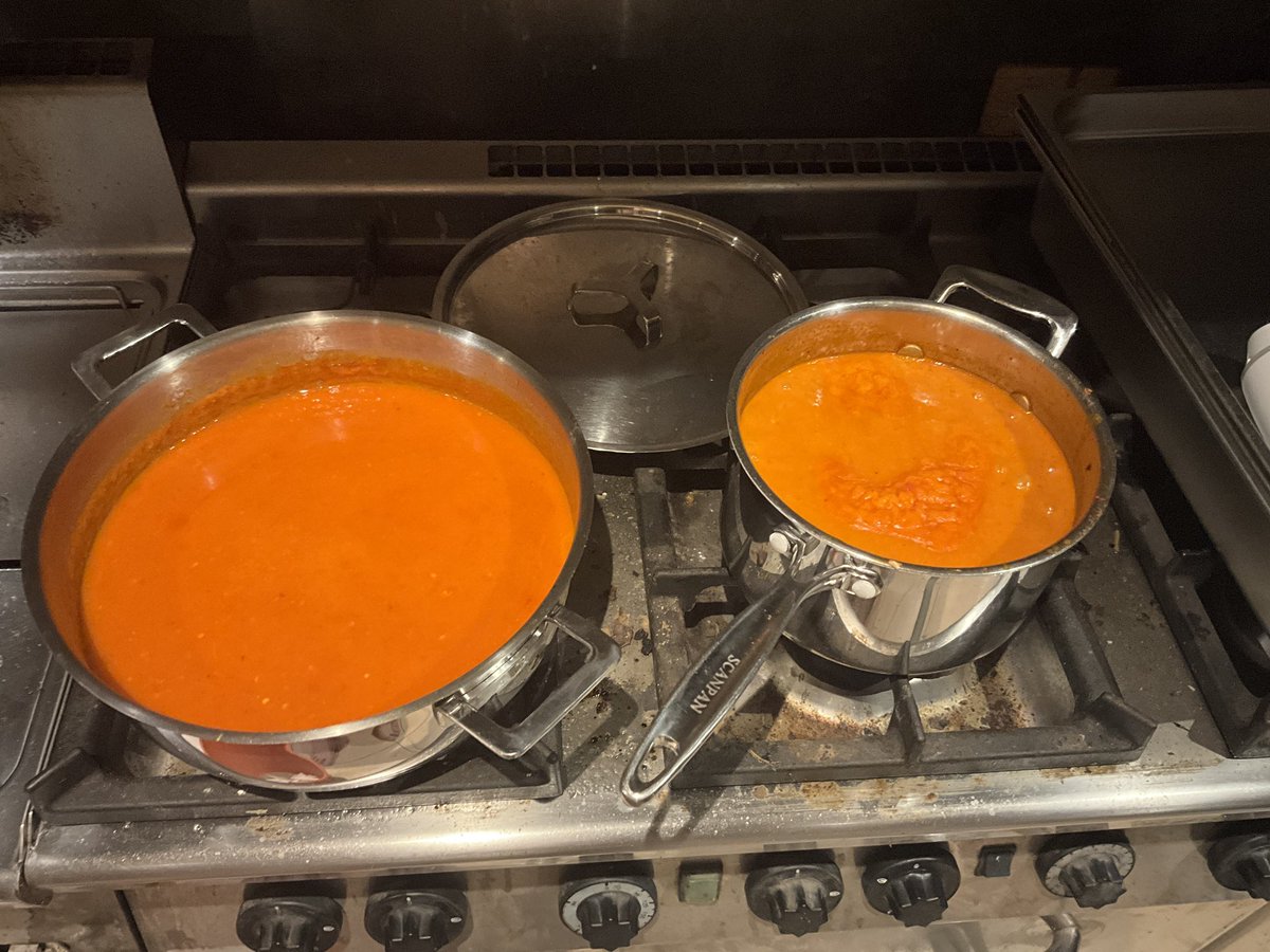misullivan's tweet image. Oh I wish y’all could smell or taste this…. First crack at doing chilli sauce..

One on the left is mild compared to the one on the right…. Left uses jalapeños from the garden.. the other some little hot fire packets that I have forgotten the name…. 

#warmish #chilli