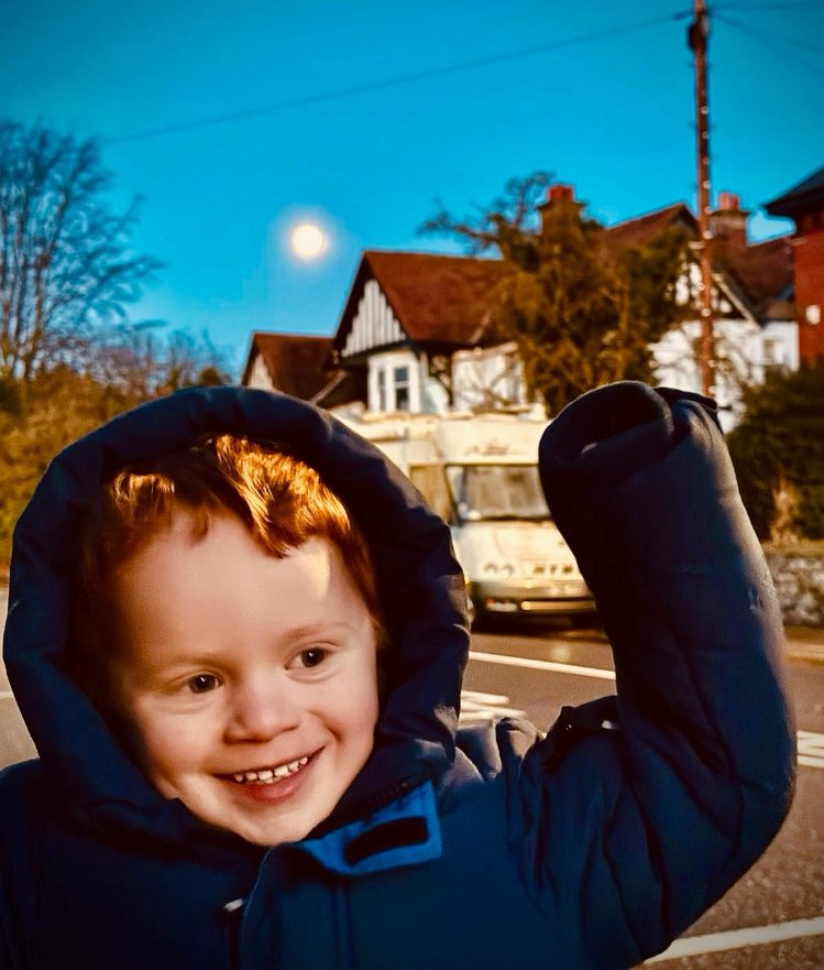 GEliseM30's tweet image. Last night our #eyfs families supported our learning around the theme ‘Space’ by capturing photographs of their children with the ‘Wolf Moon’ #homelearning #wolfmoon @EldonGroveAcad #eatingthemoon
