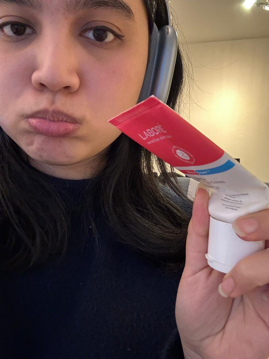 Ada yang mau ke Amsterdam kah? Skincare SOS gue abisss nih a.k.a tim Labore Gepeng :’) siapa yang bisa dititipin karena mau nyetok huehe thank youu 🙇🏻‍♀️