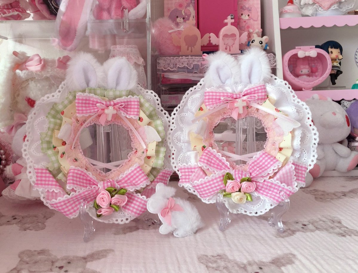 heartmaidS2's tweet photo. RT+팔로우 해주신 한분께 원하시는 택1 제작해드립니다 ♡ 

🎀 1/26 ~ 2/2 20:00 까지 

일정 수량 이상 시 조기 마감될 수 있습니다 

🍓(탑꾸&amp;탑로더)
https://t.co/v75YeOYcf8

🍓( 로제��&amp;킹블리본&amp;리본챰&amp;색상변경 가능한 탑로더) 
https://t.co/0nUr4WQIQJ https://t.co/OsVgWjWggG
