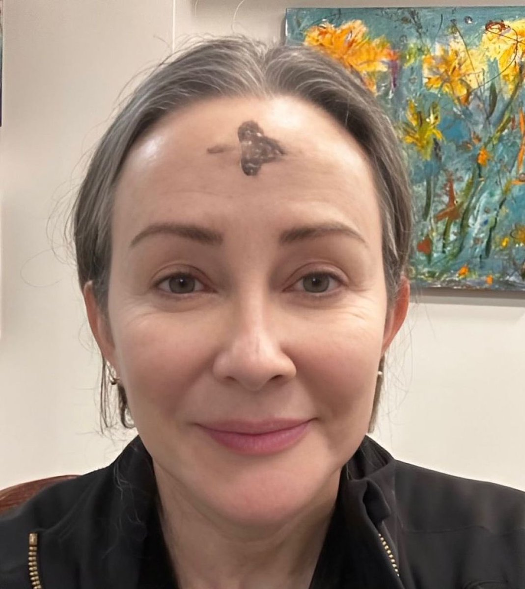 Sachinettiyil's tweet photo. A Catholic actress in Hollywood is speaking out for persecuted Christians in Nigeria. 

Hollywood actress Patricia Heaton, a Catholic, has drawn attention to the escalating violence against Nigerian Christians, particularly by Fulani Islamists, expressing concern over the apparent lack of global awareness. 

Read my report here: https://t.co/suk9906yCR

Thank you @PatriciaHeaton