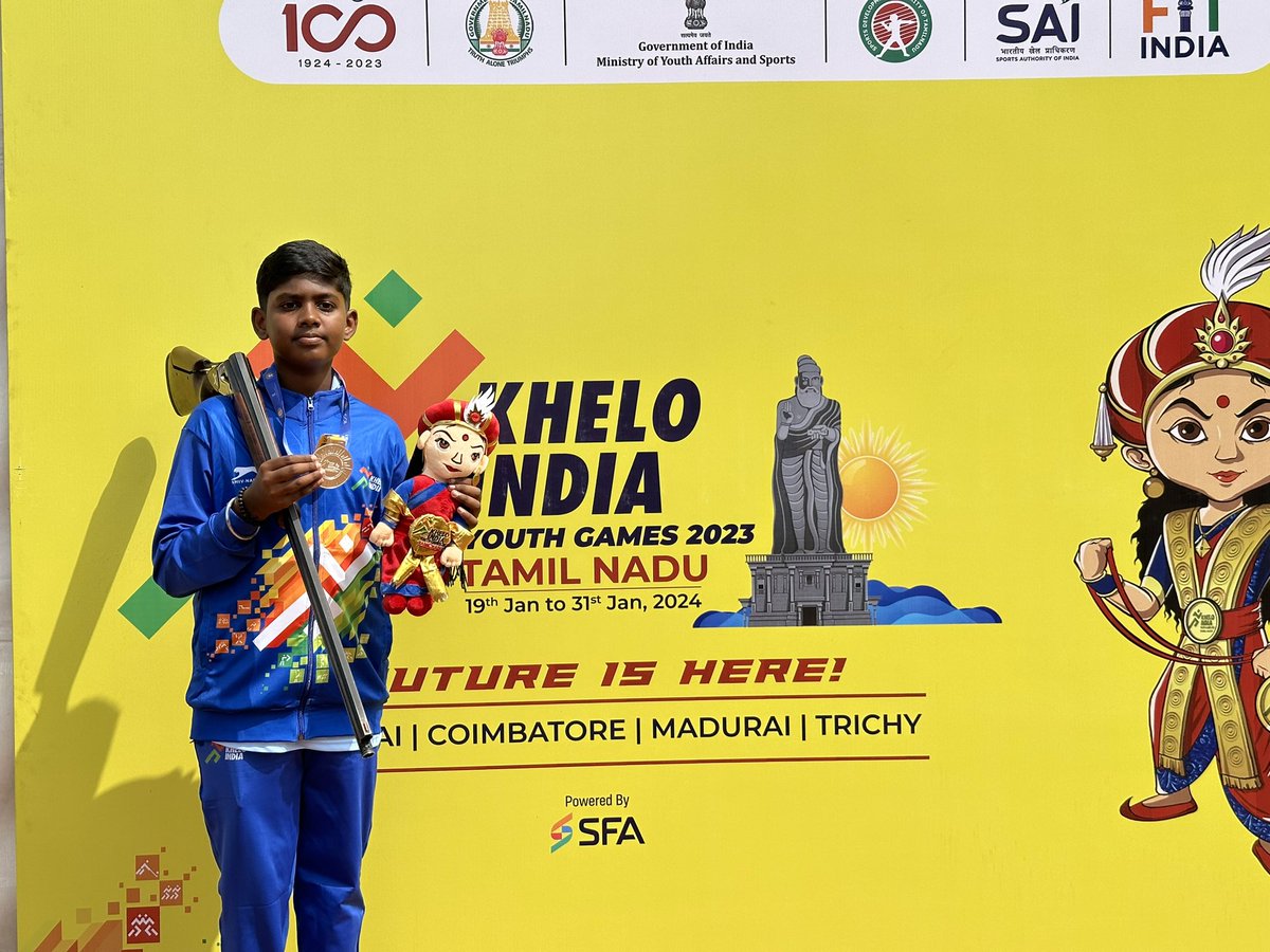 sm_yugan's tweet photo. Thank you Peripa for inspiring us into this game! Bagging a medal in my first ever #KheloIndiaGames was something beyond my imagination😇🙏🏻 https://t.co/WFrENgsJII
