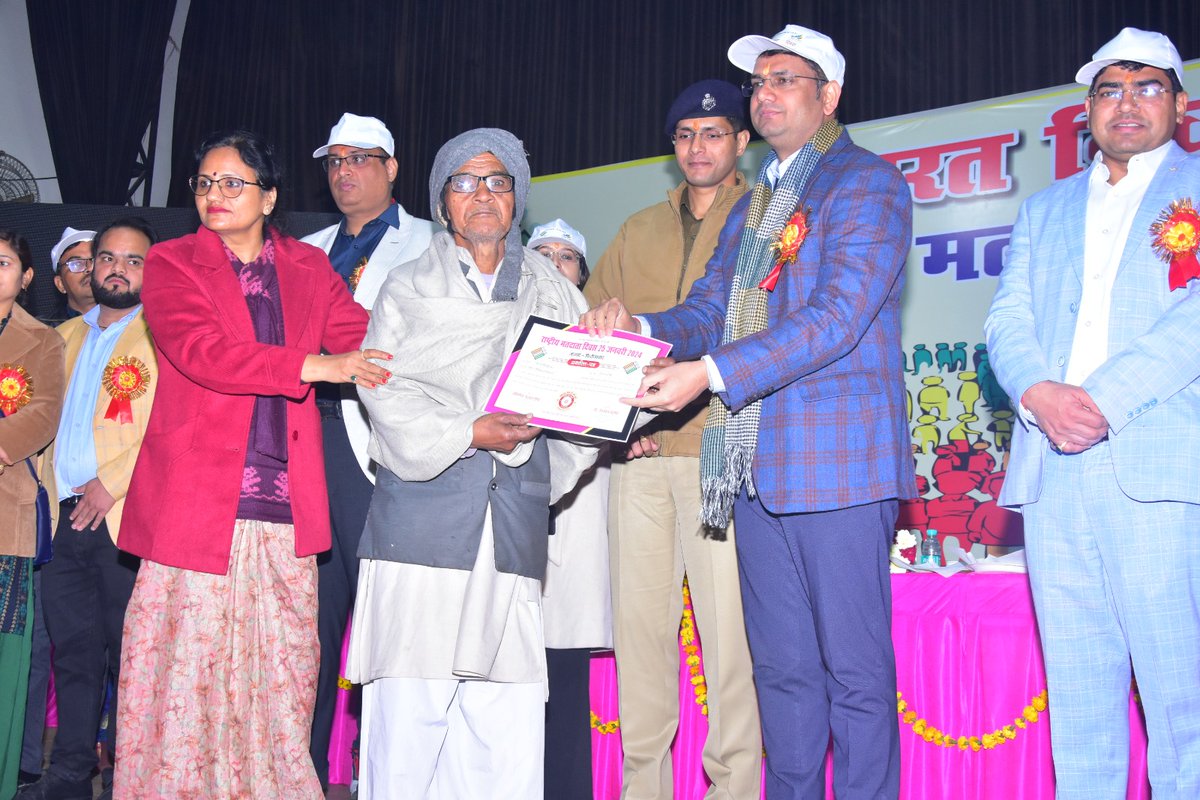NSSP0SANDHYA's tweet photo. राष्ट्रीय मतदाता दिवस की कुछ झलकियां https://t.co/CsttCDWwE9