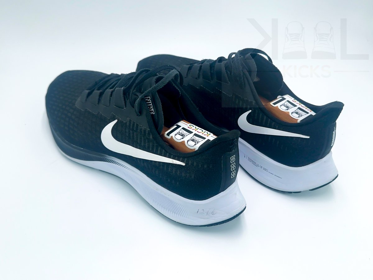 KuuLKicks_GH's tweet photo. Nike Zoom Pegasus 37
Condition: THRIFT
👟 US 14 US 13 EUR 48.5
🏷️ 280GH¢
🚚 Delivery at a Fee
📱 0540934709 https://t.co/bR0FBzI3FY