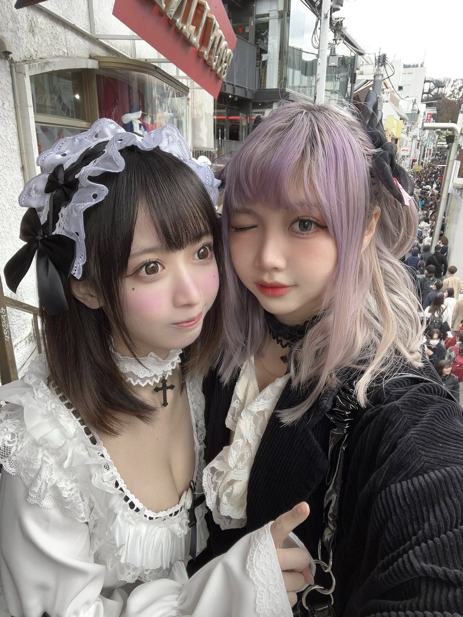 milukilay's tweet photo. 👼😈 https://t.co/oJa4xSVl1I