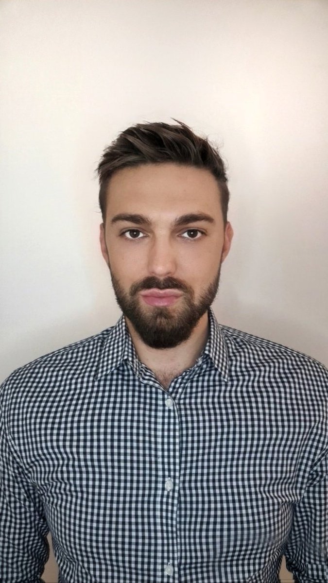 JimGe91's tweet image. #NouvellePhotoDeProfil voici la photo de mon CV lol #LGBTQIA #gaytop