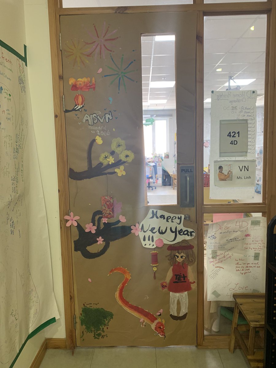 CrocTeacher's tweet photo. Students are preparing for lunar new years! 🐲🌼 https://t.co/AMUABJK5sa