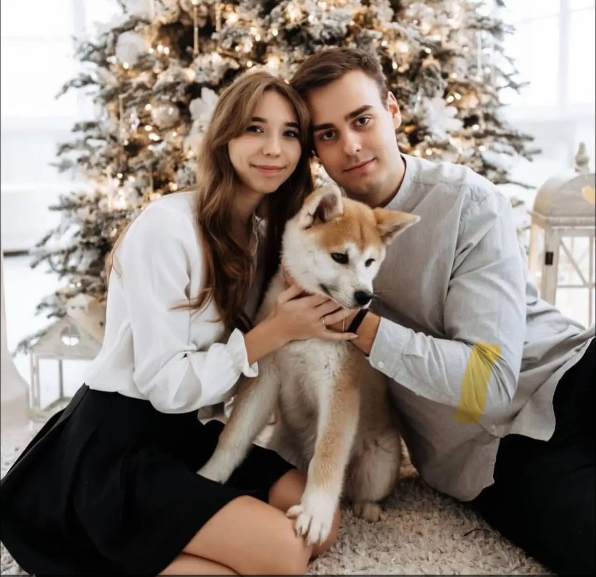 Gerashchenko_en's tweet photo. Instead of a thousand words.
Kateryna Khoroshchak and Kostiantyn Kobziev were in the building in Kharkiv that was hit by a Russian missile.
Kateryna died at the age of 21, along with her dog. Kostiantyn was pulled out of the rubble in critical condition, with severe injuries and burns. They were students of the Kharkiv National Aviation Institute.
📸: National Aerospace University «Kharkiv Aviation Institute»