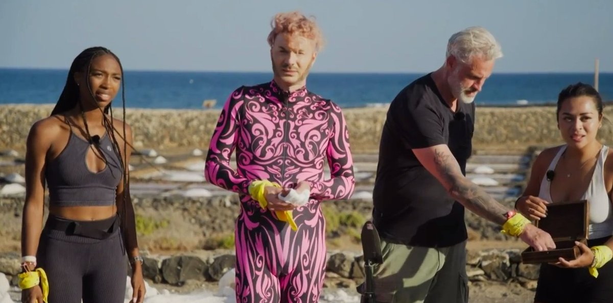 📖Just_Cyn tweet media