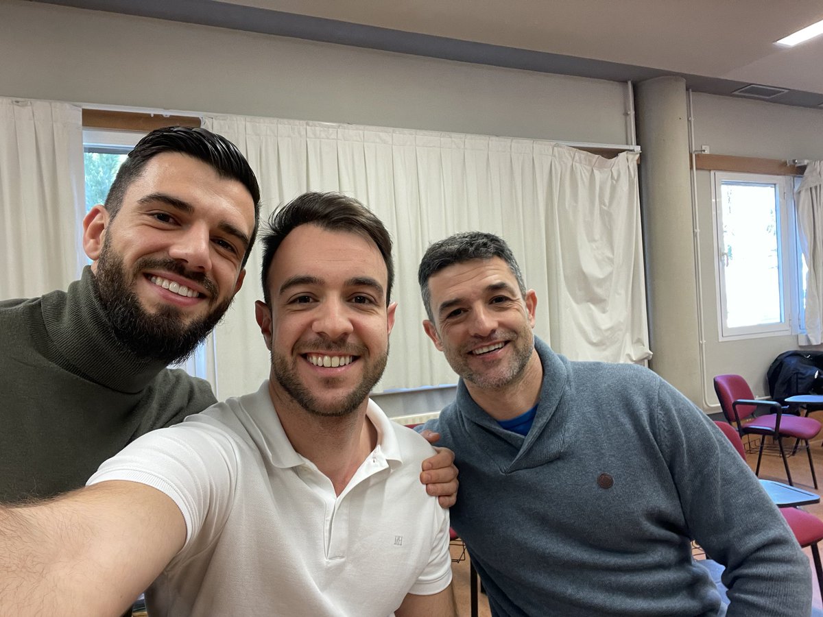 Cuando trabajas con amigos las cosas solo pueden salir bien. Que dos días más buenos hemos pasado en cuenca formando a enfermeras con mucho interés.