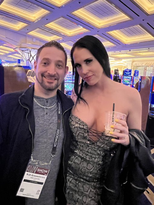 @kid_dynamitexxx so great to meet such a legend! https://t.co/AaTy6i5Kcp<a class="tags" target="_blank" title="On Twitter" href="/?out=eyJ0eXAiOiJKV1QiLCJhbGciOiJIUzUxMiJ9.eyJpYXQiOjE3MjE3NzY3NzgsImlzcyI6InR3cG9ybnN0YXJzLmNvbSIsIm5iZiI6MTcyMTc3Njc3OCwiZXhwIjoxNzUzMzEyNzc4LCJyZWRpcmVjdF91cmwiOiJodHRwczovL3R3aXR0ZXIuY29tL2tpZF9keW5hbWl0ZXh4eCJ9.S35c6qiuv1FW4pPn9UX8htbdU0YHjscFDsu6xPhRSDLvpUrPz8U3VHpElwHE8CZ09J6pO8xJdxAVNFL32501pw">@kid_dynamitexxx</a><a href="/tag/mvsales"class="tags"><span>#mvsales</span></a>