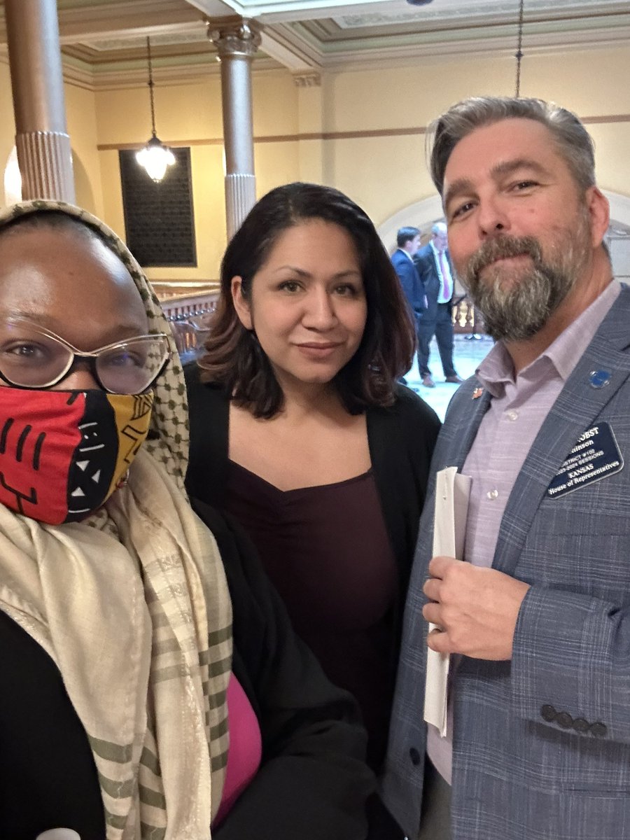 SafeStreets316's tweet image. #HarmReductionWorks urge your #ksleg policymaker to enact HB2487 with provisions. A comprehensive Good Samaritan fatal overdose prevention law. 
Pwud deserve compassion &amp;amp; care, not arrest! 
tiktok.com/t/ZT8t1rMHK/