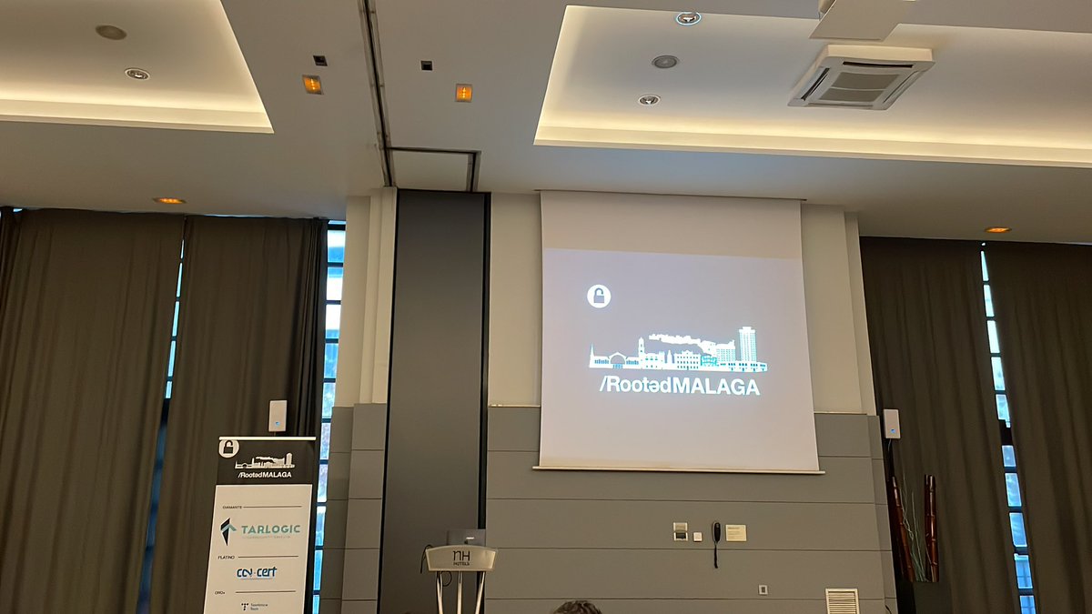 megalucio's tweet photo. A ver si aprendemos algo hoy… #RootedMALAGA https://t.co/G7M7HeDzEi