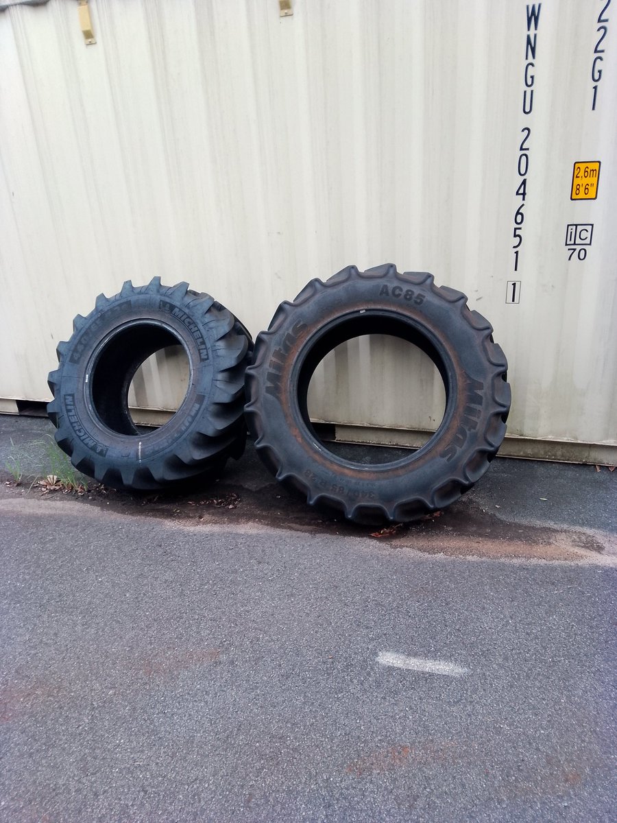 Australian04 tweet media