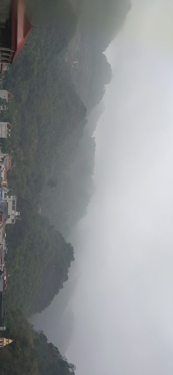 hoanghieu84's tweet photo. Lạnh sun và xoăn hết cả t.rym https://t.co/DfdHZlsMqI