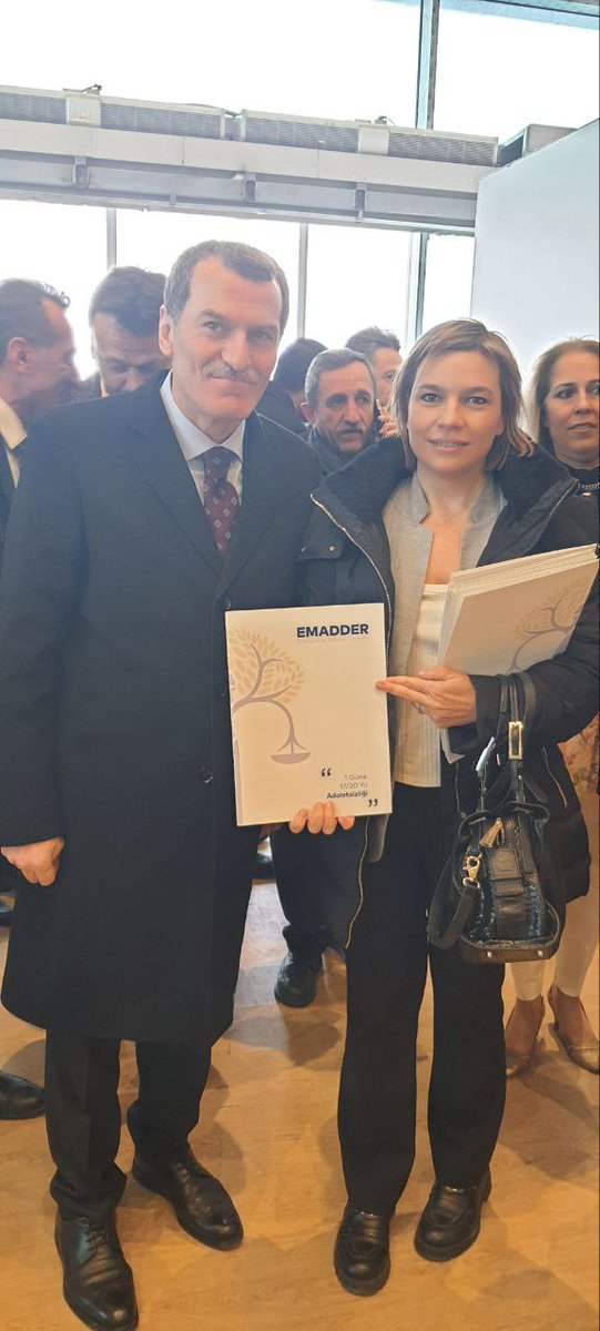 Ak Parti Zeytinburnu Belediye Başkanı ve yeniden aday olan Sayın Ömer ARISOY Bey'e  <a href="/omerrarisoy/">Ömer Arısoy</a>
Kademeli emeklilik ile ilgili bilgi verip dosyamızı sunduk. Kendisi konunun önemini belirtip, ilgileneceğini söyledi. 

Kendisine teşekkür eder seçim çalışmalarında başarılar dileriz.