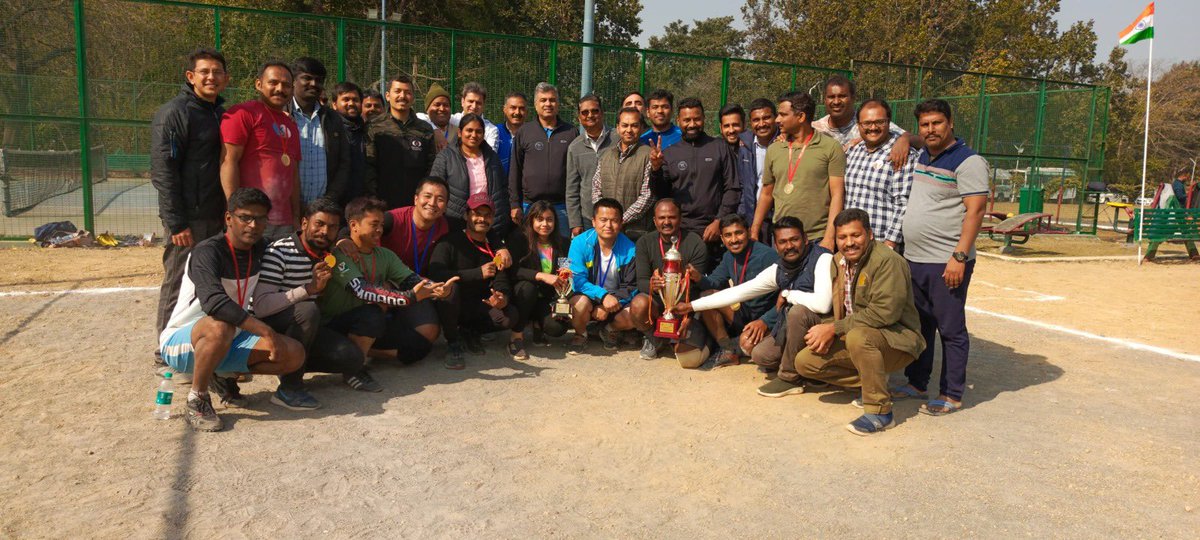wii_india's tweet image. Triumph at the  Wild: A Volleyball Tournament was organized on the occasion of 75th Republic Day at @wii_india. Teams- Falcon, Hawk, Eagle, Hornbill, Buzzard and Kingfisher participated in the event. Congratulations to Team Kingfisher on their victory (2-1) over Hornbill in the…